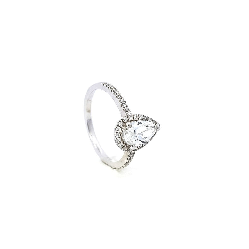 Anillo de compromiso en oro blanco 18kt con diamantes