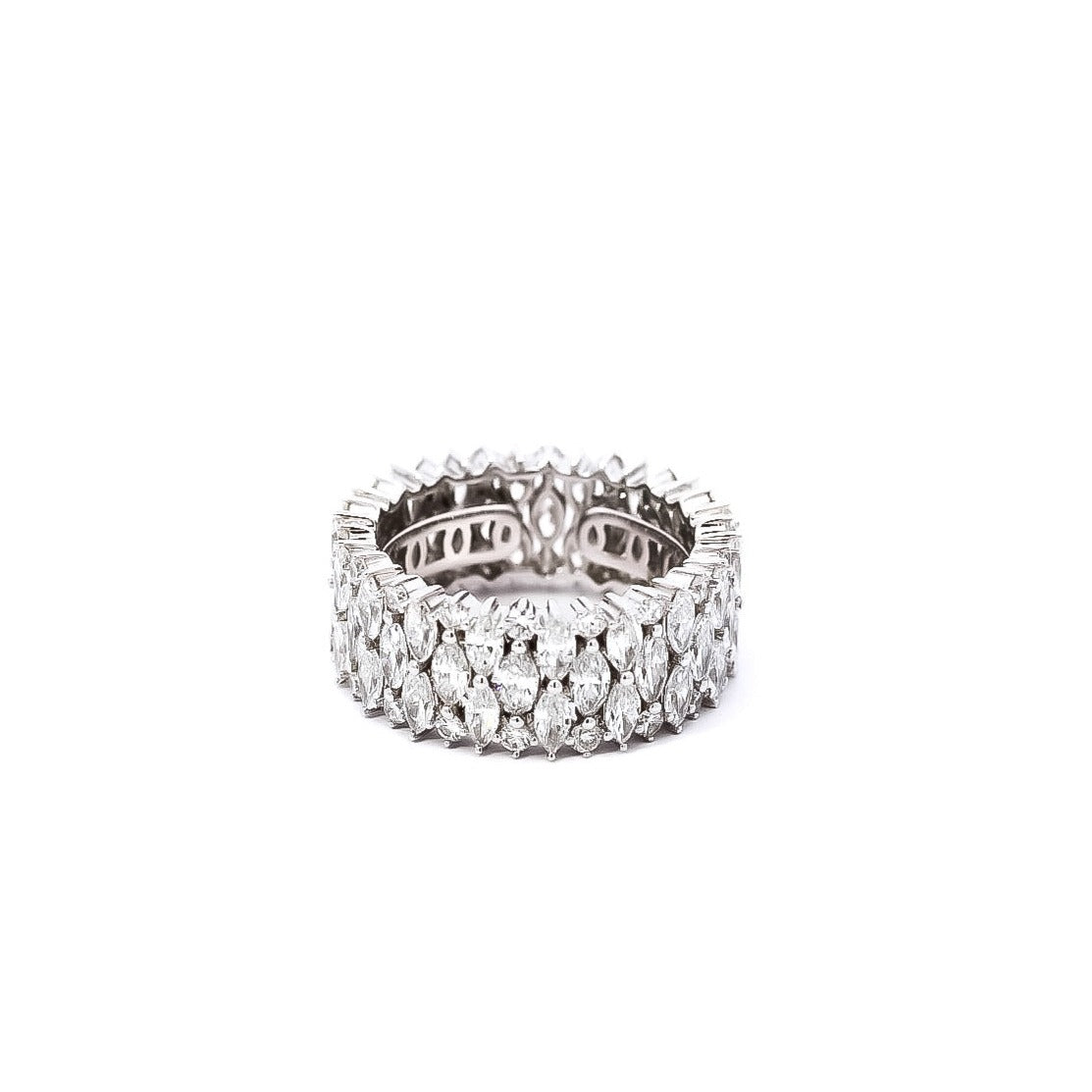 Anillo oro blanco tipo eternity tres filas de diamantes marquise