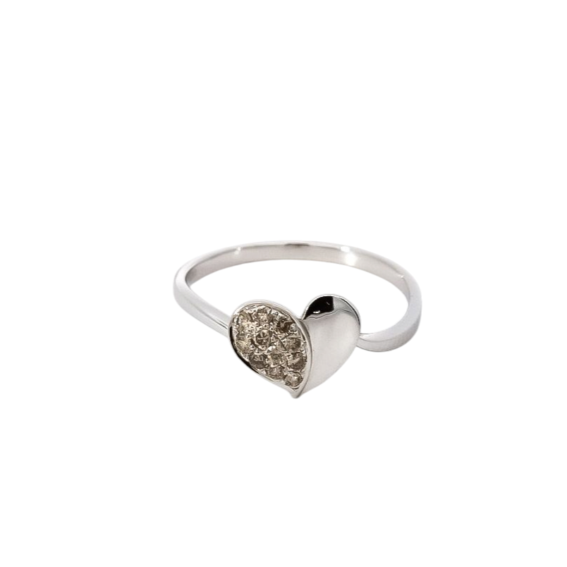 Anillo oro blanco diseño de corazón con diamantes