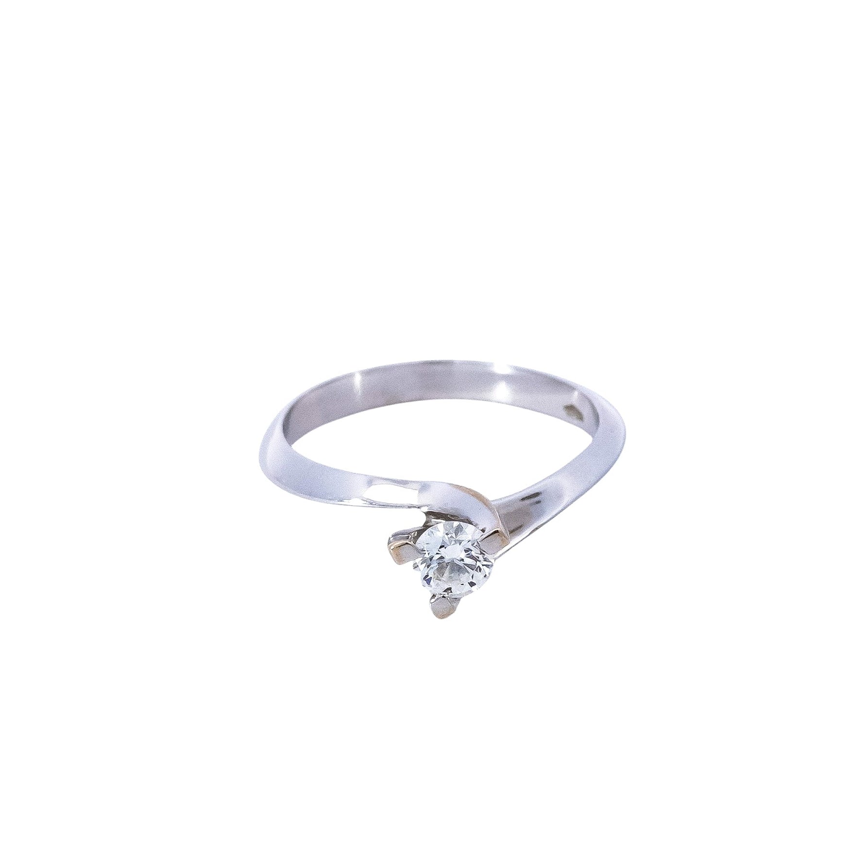 Anillo de compromiso solitario oro blanco 18kt diseño entrelazado con diamante 0.25 ct
