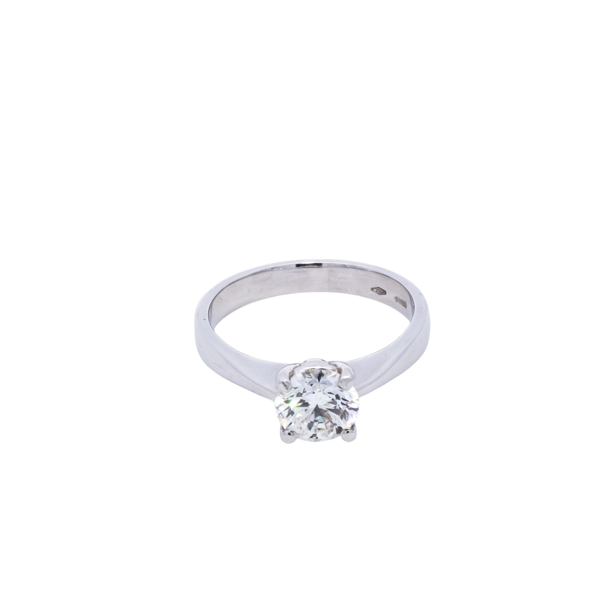 Anillo de compromiso solitario en oro blanco 18kt con diamante redondo 1.30ct