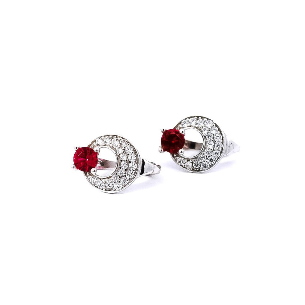 Aretes tipo huggies oro blanco 18kt con circones