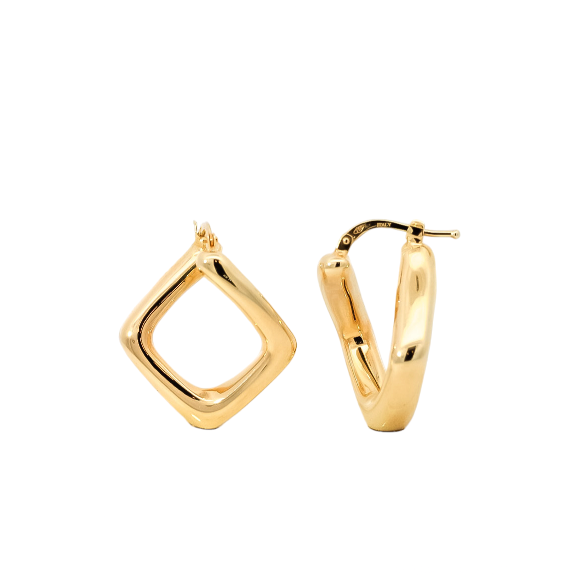 Aretes oro amarillo 18kt diseño de líneas cruzadas