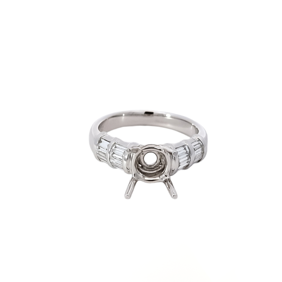 Montura en oro blanco 18kt con diamantes corte baguette