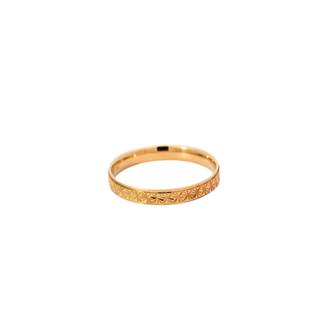Alianza diamantada  para dama en oro amarillo 18kt talla 7 1/2