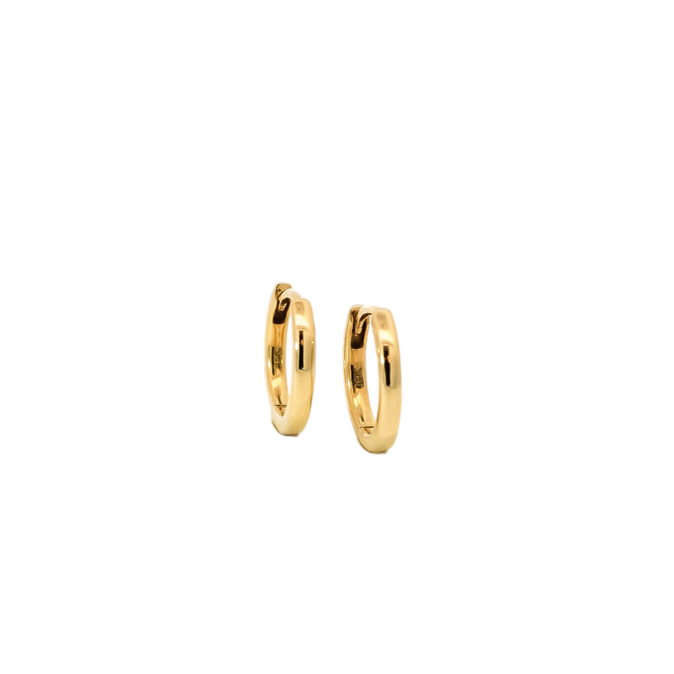 Aretes tipo huggies  en oro amarillo 18kt