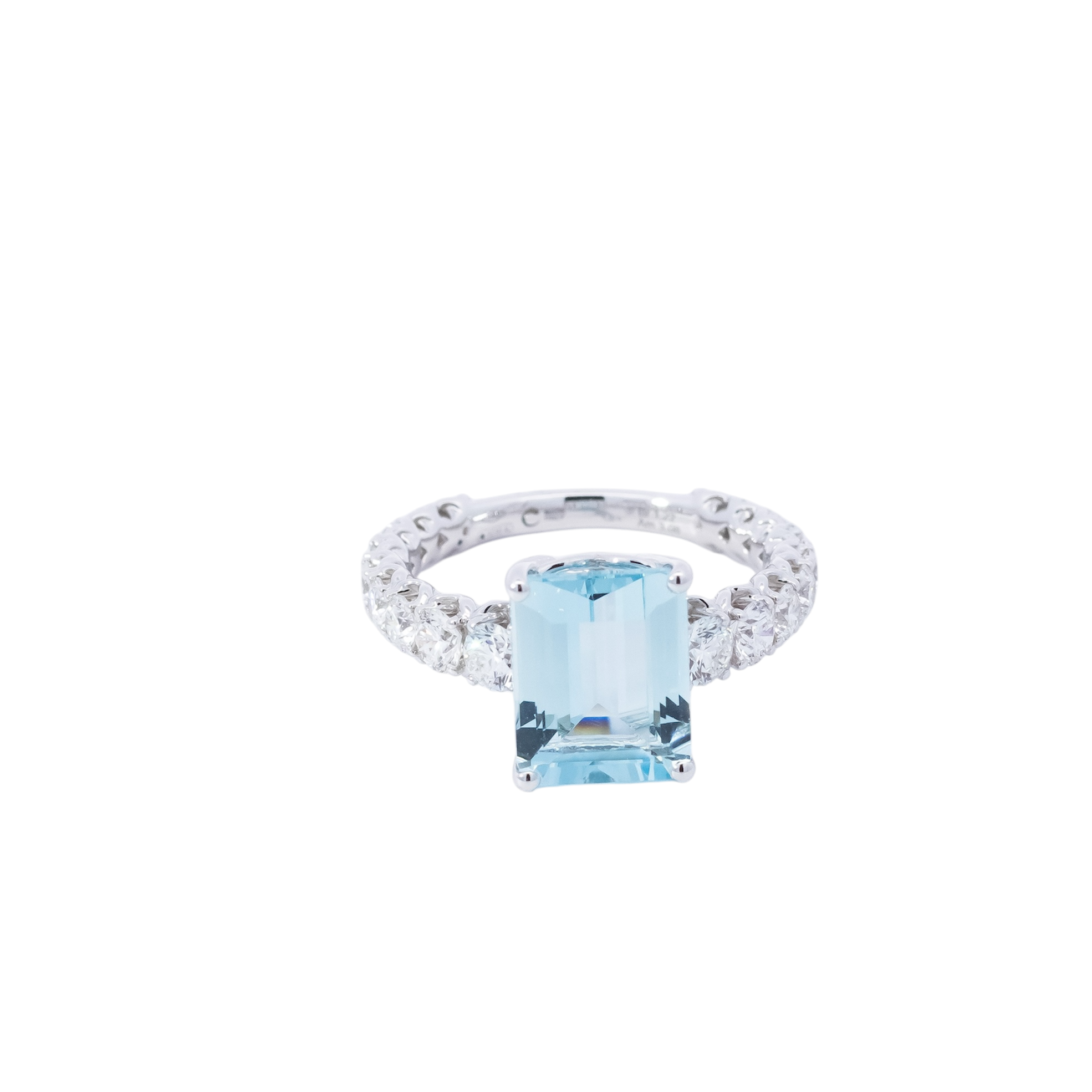 Anillo oro blanco 18kt tipo Riviera con diamantes y aguamarina