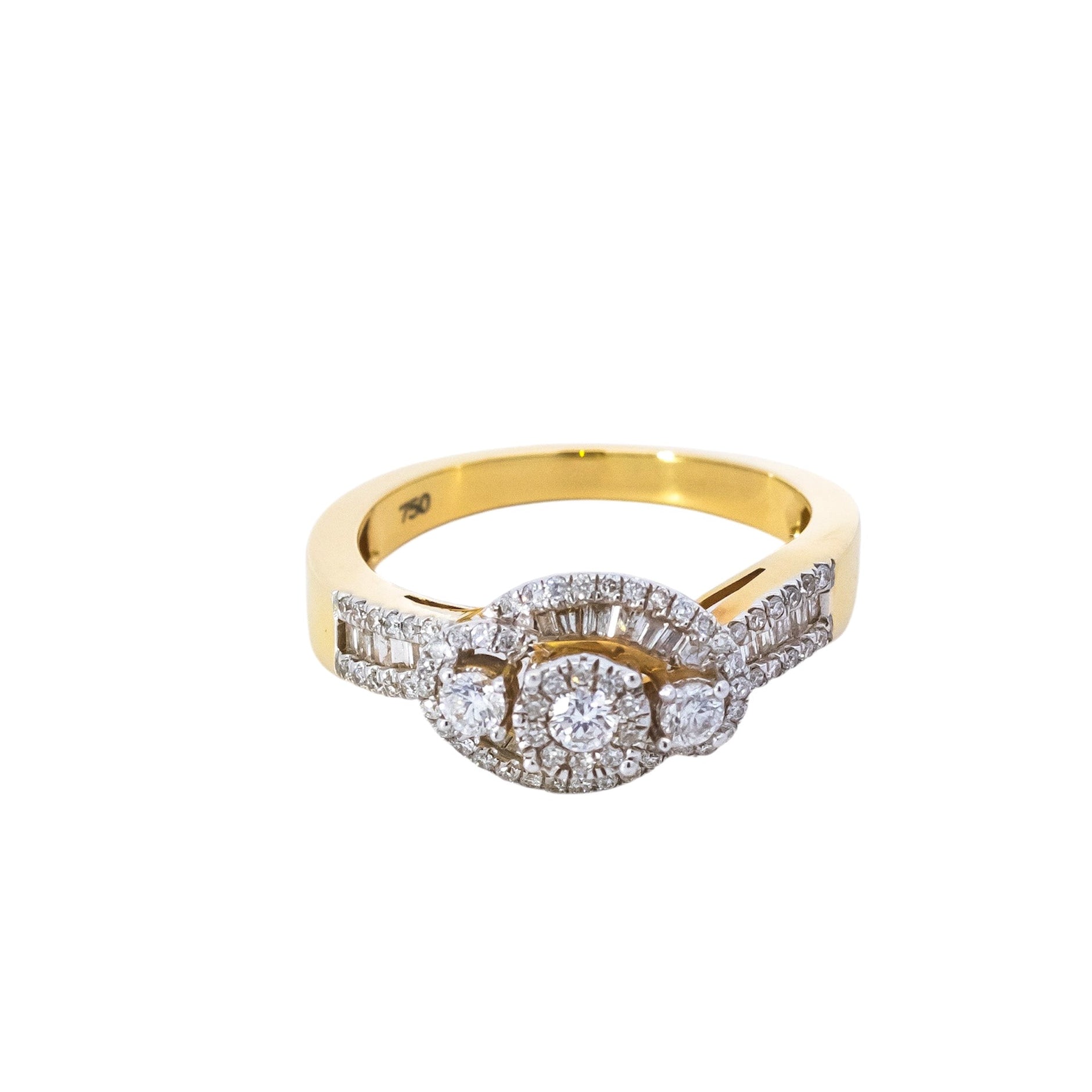 Anillo oro amarillo 18kt con diamantes redondos y baguette